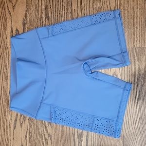 Aerie chill play move shorts with side pockets Biker Workout